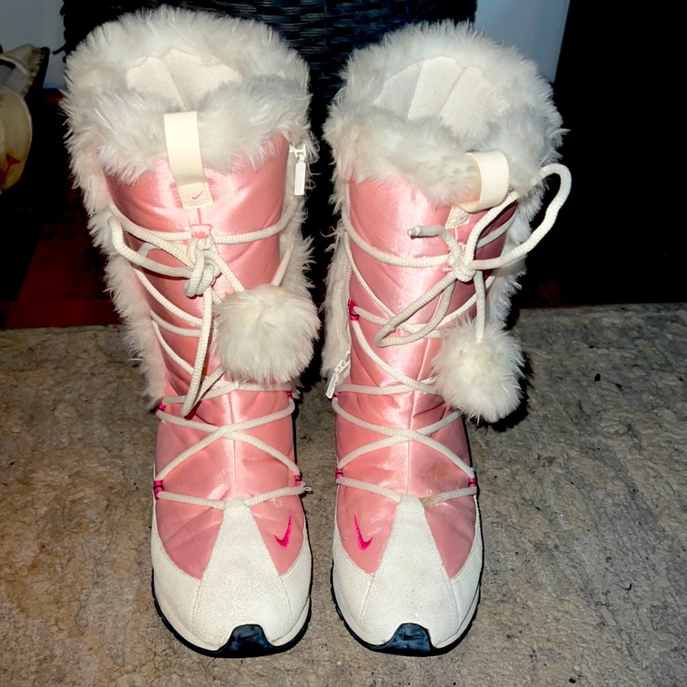 Pink Nike snow boots, custom ordered. Womens size 7.